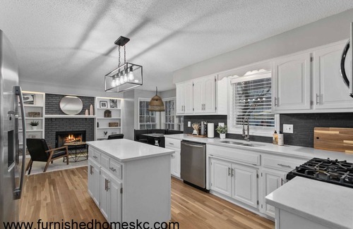 Country Ridge House | Stunning 4BRHome*Spacious!Mins to Downtown