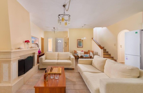 Gennadi Villa | Stunning 5-bed Villa in Gennadi!