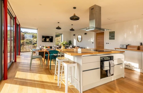 Bath House | Stunning 5 Bedroom Home With Garden Views