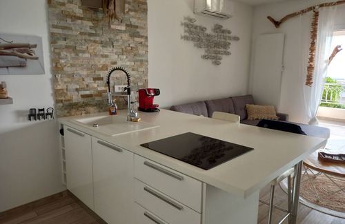 Santa-Reparata-di-Balagna Apartment | Stunning 56m² T2 Apartment with Panoramic View of L’Île-Rousse and the Sea 🌊☀️