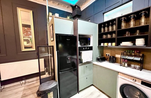 Liverpool Apartment | Stunning and Modern Apartment in Liverpool