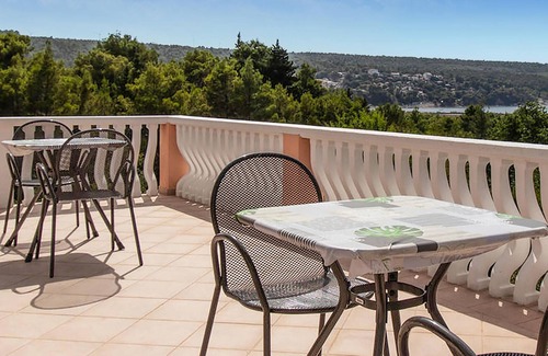 Gornji Karin Apartment | Stunning apartment in Gornji Karin