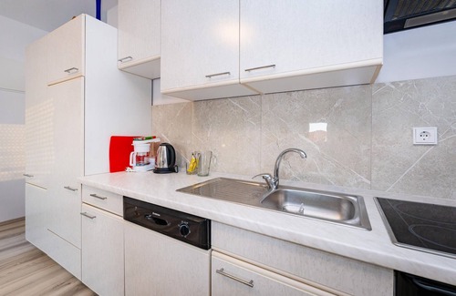 Gornji Karin Apartment | Stunning apartment in Gornji Karin