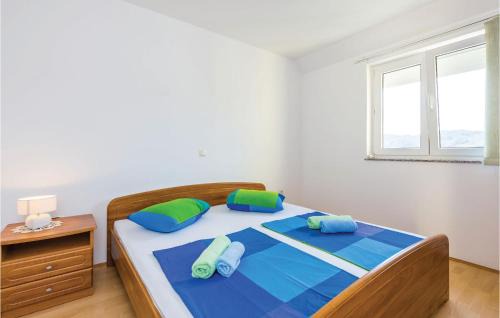Supetarska Draga Apartment | Stunning Apartment In Supetarska Draga