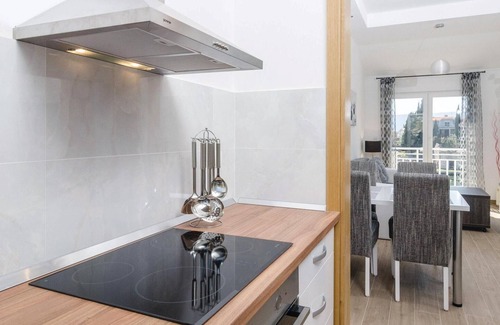 Blace Apartment | Stunning apartment in Blace with WiFi
