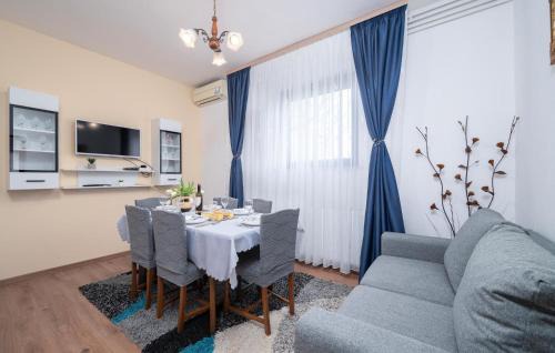 Valbandon Apartment | Stunning Apartment In Fazana With Wifi