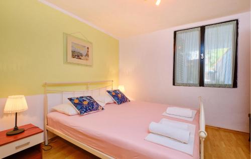 Artatore Apartment | Stunning Apartment In Mali Losinj