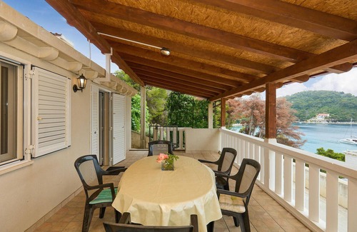 Saplunara Apartment | Stunning apartment in Saplunara