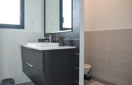 Lantic Apartment | Stunning Apartment In Lantic With Wifi