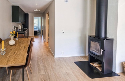 Kviteseid Apartment | Stunning apartment in Vrådal with WiFi