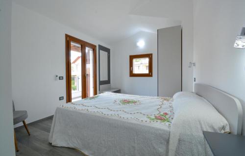 Castiadas Apartment | Stunning Apartment In Olia Speciosa