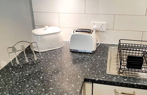 Pembroke Apartment | Stunning Apartment Overlooking Pembroke Castle