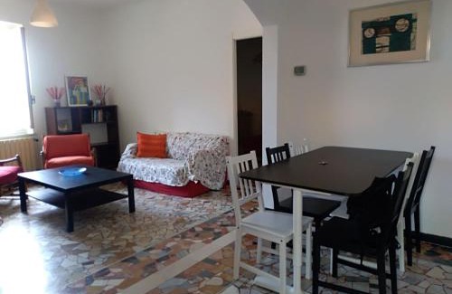 Cinque Terre Apartment | Stunning Aptm in Villa