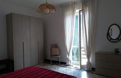 Cinque Terre Apartment | Stunning Aptm in Villa