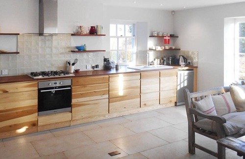 Honiton House | Stunning Arts and Crafts house built in 1929 and fully restored in 2015