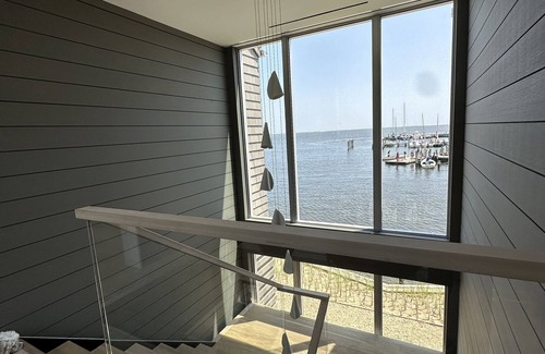 Bellport House | Stunning Bay Views from Newly Renovated Waterfront Home