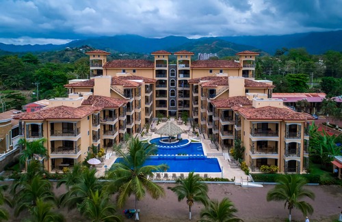 Barrio Los Villalobos Condo | Stunning Beach Front Condo, Jaco, CostaRica
