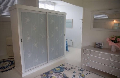 Havelock North Apartment | Stunning Birdsong Studio in Havelock North