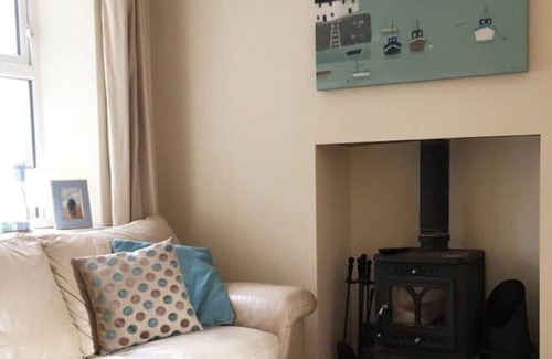 Portstewart House | Stunning Blue Coastal House in Portstewart *Pets stay for free *Winter Offers
