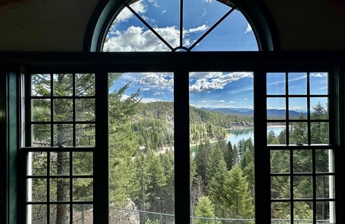 Whitefish House | Stunning Bootjack Lake Lodge | 4 Bed, 3.5 Bath