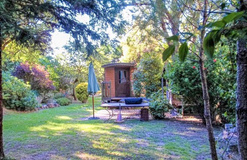 Gigondas Other | Stunning caravan in Gigondas with 1 Bedrooms and WiFi