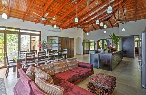 Ciudad Cortes House | Stunning Casa de la Roca House with Infinity Pool!
