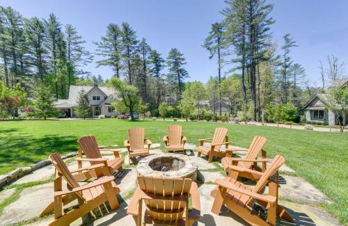Cashiers House | Stunning Cashiers Cottage Rental with Screened Porch