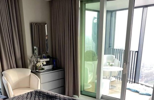 Newington Apartment | Stunning City Penthouse With 360 - Skyline View