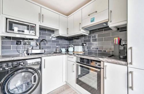 Downderry Apartment | Stunning Compact Apartment Just Outside Looe