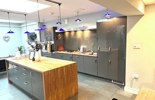 Montpellier House | Stunning converted bakery