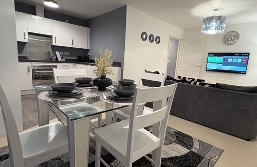 Sheffield Apartment | Stunning cosy apartment in SheffieldnPet friendly!
