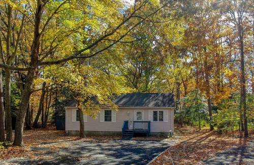 Rehoboth Beach Cottage | Stunning Cottage in Gated Bayfront Community (Angola By the Bay)
