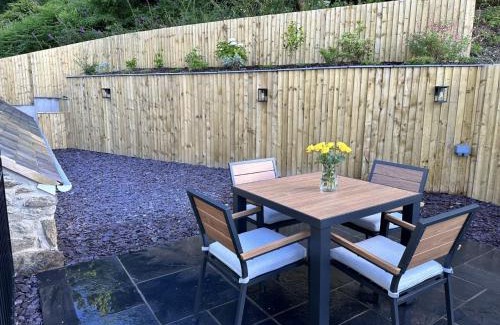 Abergwyngregyn House | Stunning Cottage near Aber Falls