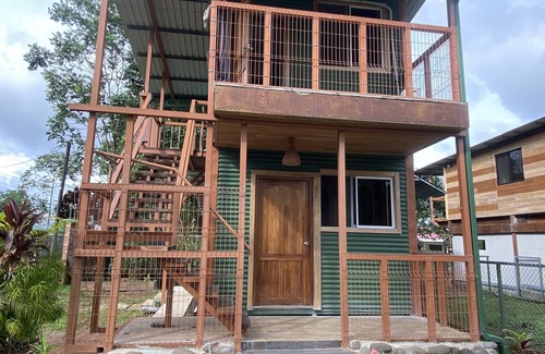 El Tanque House | Stunning Arenal volcano views from this Private Hideaway, AC, TV & 200Mbps wifi.
