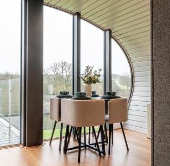 Chipping Norton Apartment | Stunning Eco-Retreat Pods in Old Chalford!