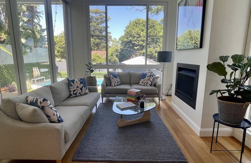 Lane Cove House | Stunning family resort style, close to everything