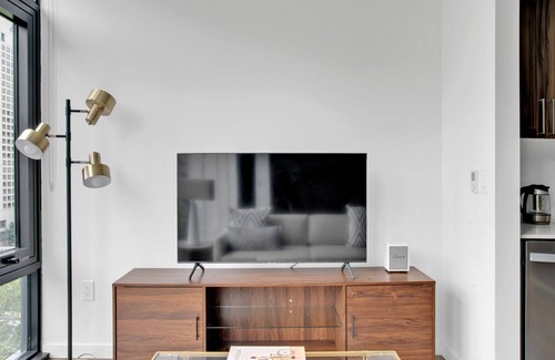 Downtown Seattle Apartment | Stunning First Hill 1BR w/Gym & Coworking, by Blueground
