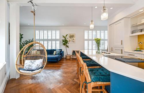 Roath House | Stunning four bedroom Cardiff house