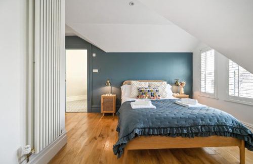 Roath House | Stunning four bedroom Cardiff house