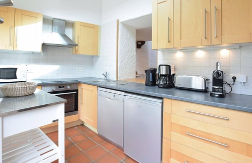 Saint-Vaast-la-Hougue House | Stunning home in Saint-Vaast-la-Hougue