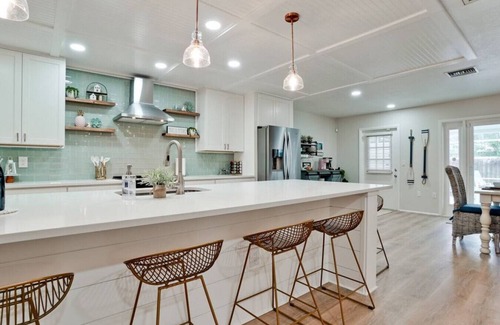 Bradenton House | 🌟 STUNNING!- Game Room, Pool, Beaches & Full Remodel!