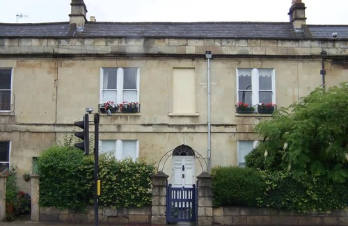 Bath Apartment | Stunning Georgian Spacious Apartment Central Bath