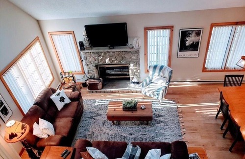 White Haven House | Stunning Golf and Ski Jack Frost Mountain Retreat