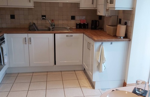 Cheddar House | Stunning Gorge views, centre of Cheddar, dog-friendly