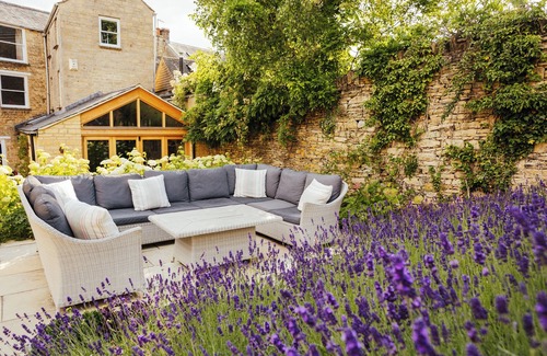 Charlbury House | Stunning Grade II listed country house, right next to all the Cotswold hotspots.