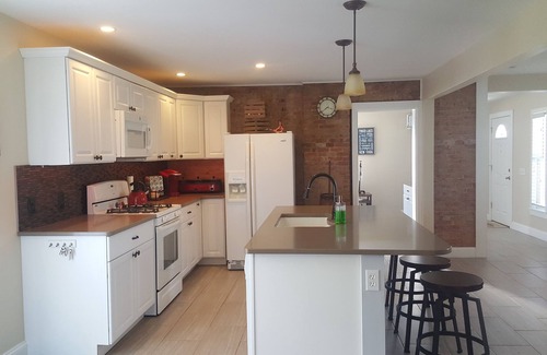 West Irondequoit House | Stunning historical 1830’s farm home fully remodeled