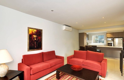 Tea Gardens House | Stunning Holiday Townhouse