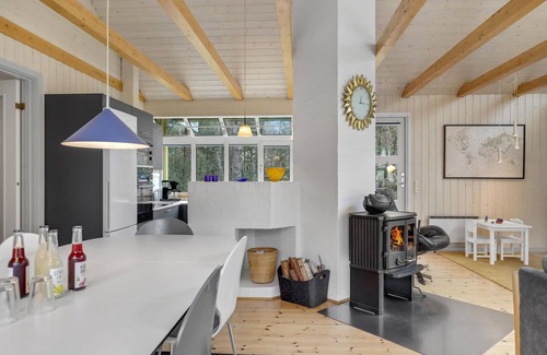 Pedersker House | Stunning home in Aakirkeby with WiFi