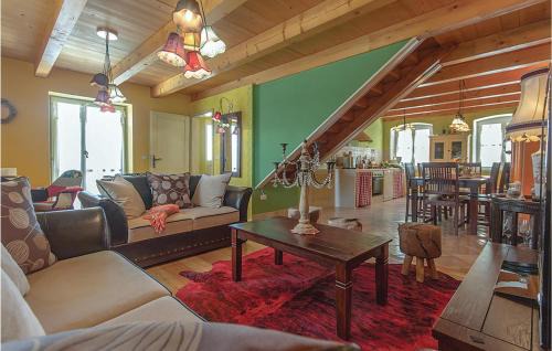Hrboki House | Stunning Home In Hrboki
