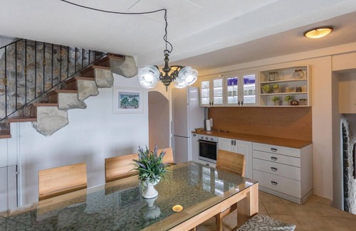 Kremena House | Stunning home in Klek with jacuzzi